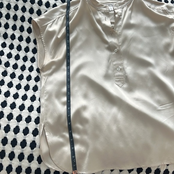 Banana Republic Resort Silk “Serenade” Blouse - Picture 14 of 14